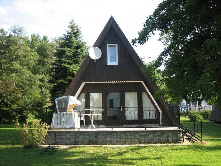 Chalet für 6 Personen, mit Terrasse und Garten auf Rügen
