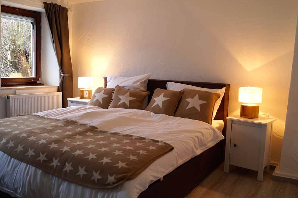 Bauernhaus von 1869 mit modernem Ambiente, freies Wlan, Ofen und großem Garten in Dahlem, Rureifel (Nordrhein-westfalen)