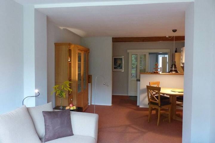 Ferienwohnung für 3 Personen, mit Terrasse und Garten in Naumburg - 4