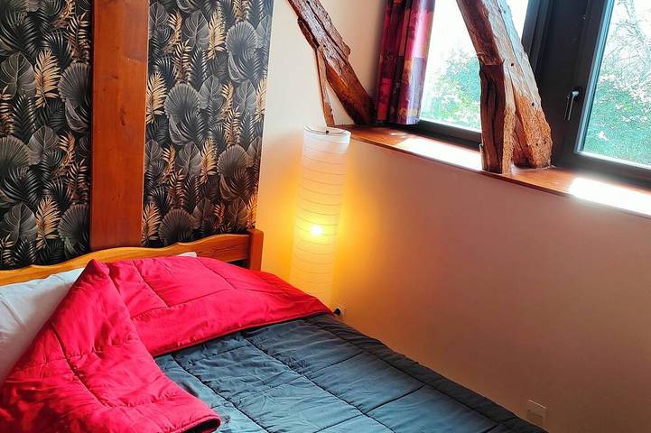 Gîte pour 6 personnes, avec jardin à Valette - 3