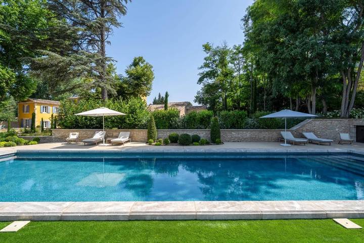 Maison d’hôte pour 2 personnes, avec vue ainsi que piscine et jardin à Ménerbes - 2