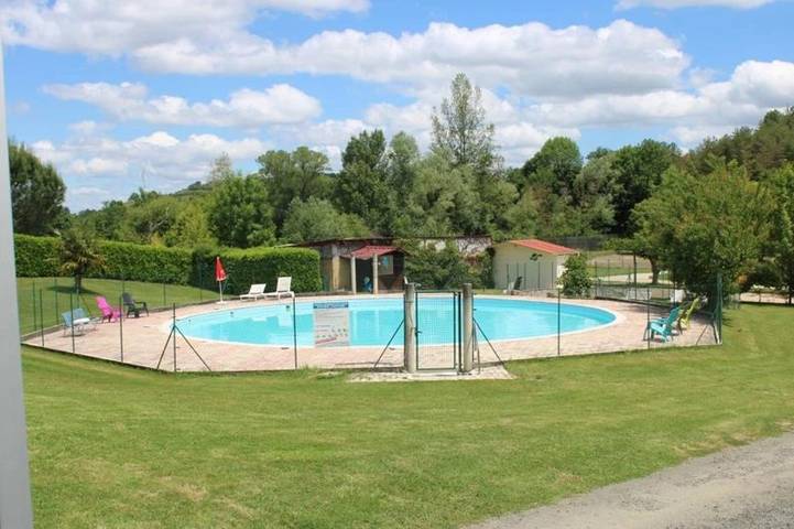 Camping pour 8 personnes, avec bassin pour enfant dans Haute-Garonne - 2