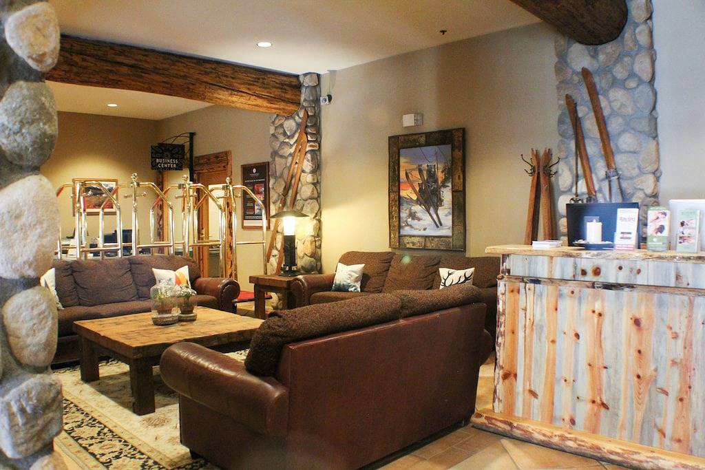 Ganze Wohnung, Hotelzimmer im Bodenbereich, Innen- / Außen Poll & Hot Tub! in Mount Crested Butte, Crested Butte Mountain Resort