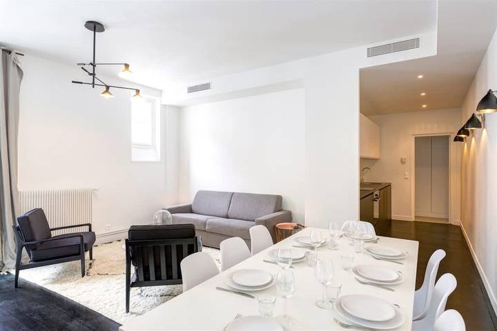 Gîte pour 8 personnes, adapté aux familles dans Musée Grévin - 4