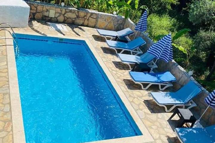 Ferienhaus für 10 Personen, mit Balkon und Garten in Fethiye
