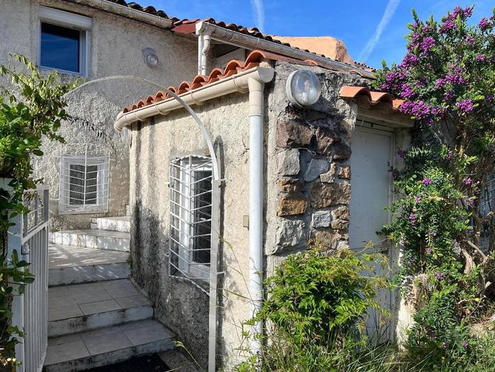 Gîte pour 6 personnes, avec balcon à La Garde - 2