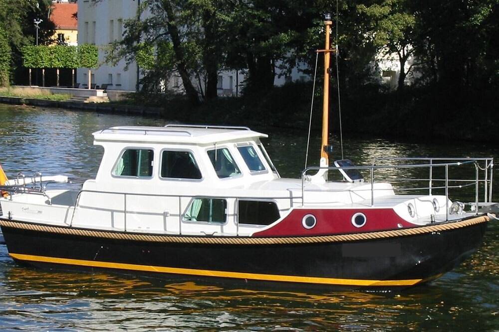 Yacht Linssen Ds 260 Oc für 2+1 Personen. in Zehdenick, Ruppiner Seenland