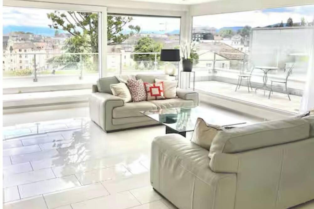 Appartamento intero, Fabulous 3-bedroom apartment in charming Zürich for your stay. in Zurigo, Distretto di Zurigo