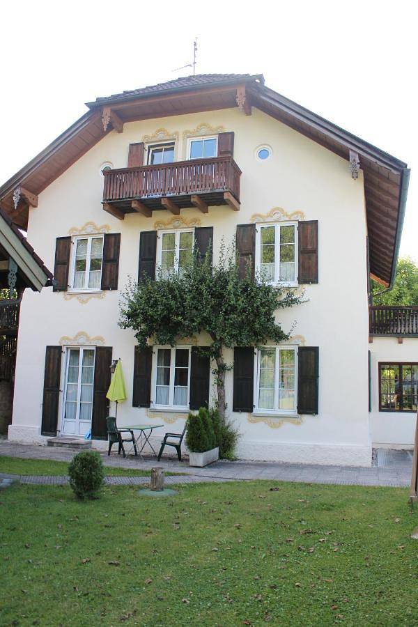Ganze Wohnung, Villa Waldfrieden - Ferienwohnungen und -Haus in Kochel am See, Kochelsee