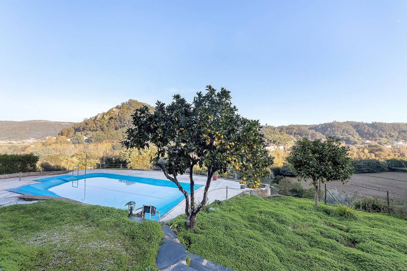 Villa 'Sonho No Mondego' with Mountain Views, Private Pool and Wi-Fi in Penacova, Coimbra District