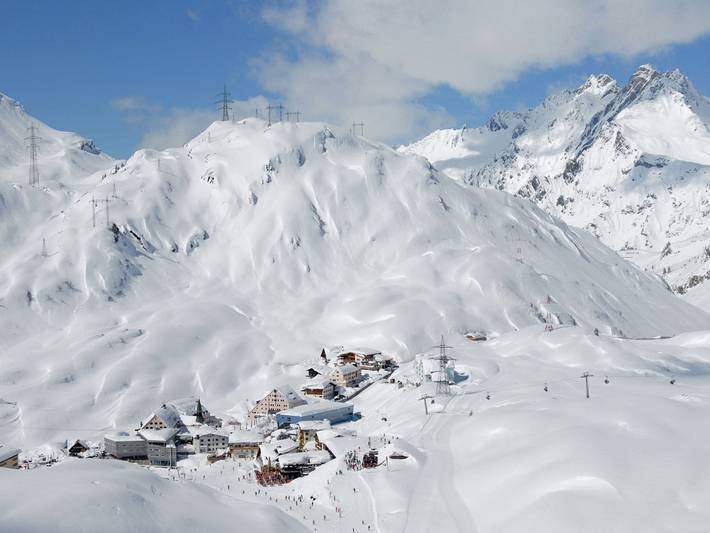 Ganze Wohnung, Wohnung in Strengen nahe Skipisten in Lechtaler Alpen, Strengen
