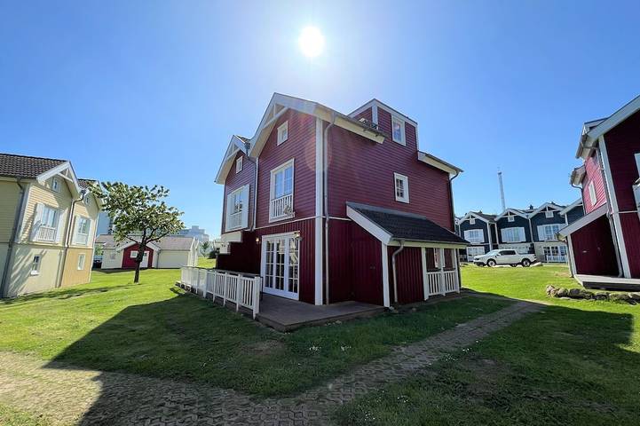 Ferienhaus für 6 Personen, mit Sauna und Terrasse sowie Garten in Hansa-Park