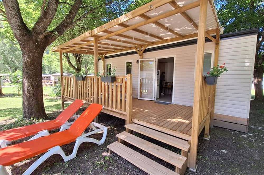 Mobilheim mit 3 Schlafzimmern und Terrasse in Valbonnais in Valbonnais, Nationalpark Écrins