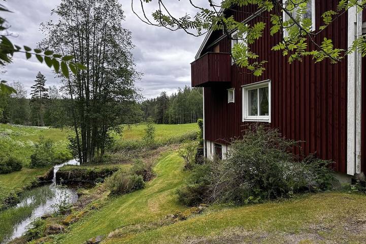Ferienhaus für 8 Personen, mit Terrasse und Garten - 1