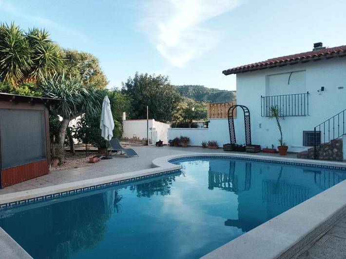 Chalet para 7 personas, con Balcón y Terraza además de Jardín y Piscina en Huerta de Murcia
