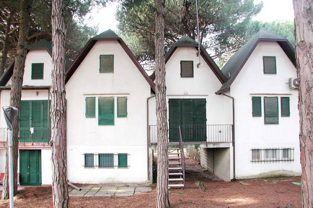 Geheel appartement, Holiday apartment Lido degli Estensi for 1 - 5 persons with 2 bedrooms - Holiday apartment in Lido degli Estensi, Lido di Spina