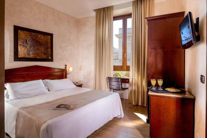 Hotel per 3 persone, con terrazza, con animali domestici in Trastevere