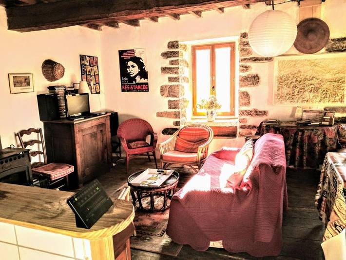 Location de vacances pour 6 personnes, avec jardin et vue, adapté aux familles à Massat - 4