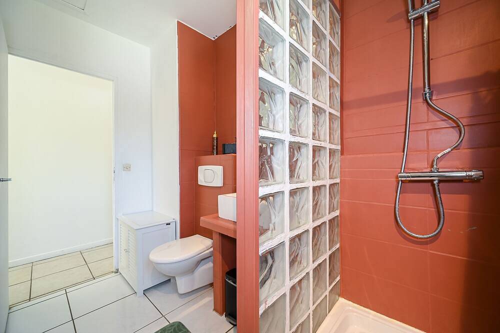 Apartamento entero, Le Nid du Loing - Appartement Climatisé in Souppes-sur-Loing, Sena y Marne
