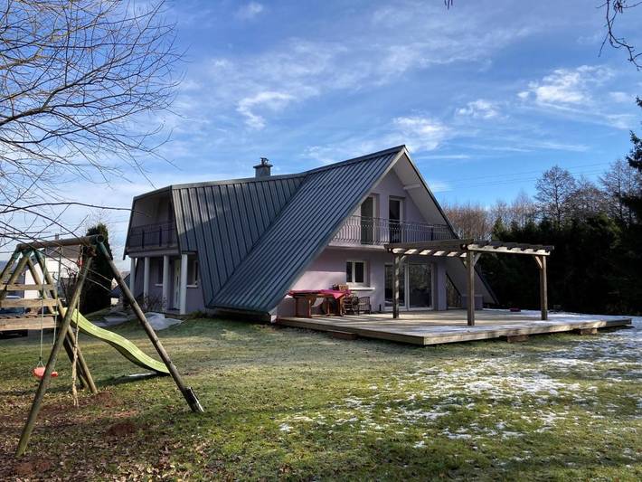 Location de vacances pour 8 personnes, avec jacuzzi et jardin, animaux acceptés à Saulxures (Bas-Rhin)