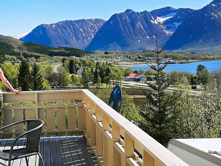 Ferienhaus für 8 Personen, mit Whirlpool und Terrasse in Vesterålen