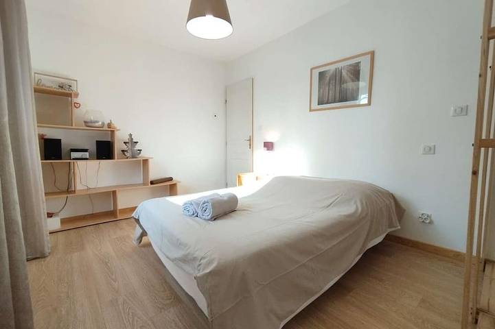 Location de vacances pour 8 personnes, avec jardin à Pradines - 4