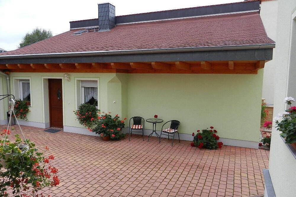 Idylisches Ferienhaus in Dresden in Cossebaude, Dresden