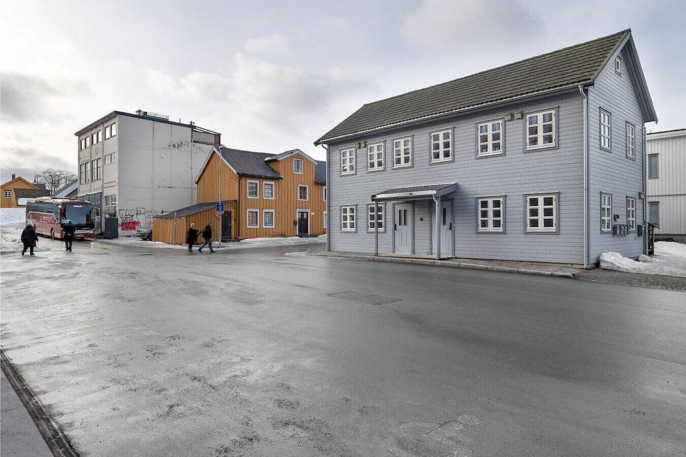Hel lägenhet, Skansegata Apartments - Apartment B l City Center in Tromsø