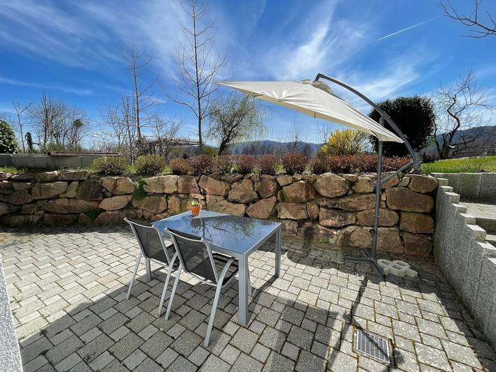 Geheel appartement, Vakantiewoning "Kleine Auszeit" met privé terras & Wi-Fi in Stockach, Landkreis Konstanz