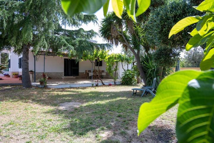 Villa per 6 persone, con balcone e panorama a Monopoli