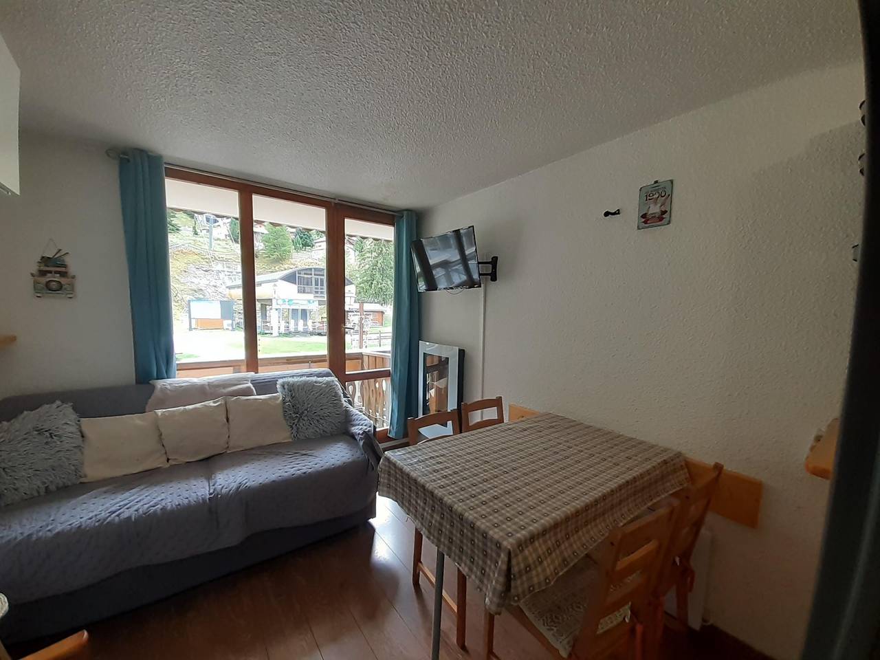 Entire studio, Résidence Thabor C - Studio sleeping corner 3 people (C76) in Valfréjus, Modane