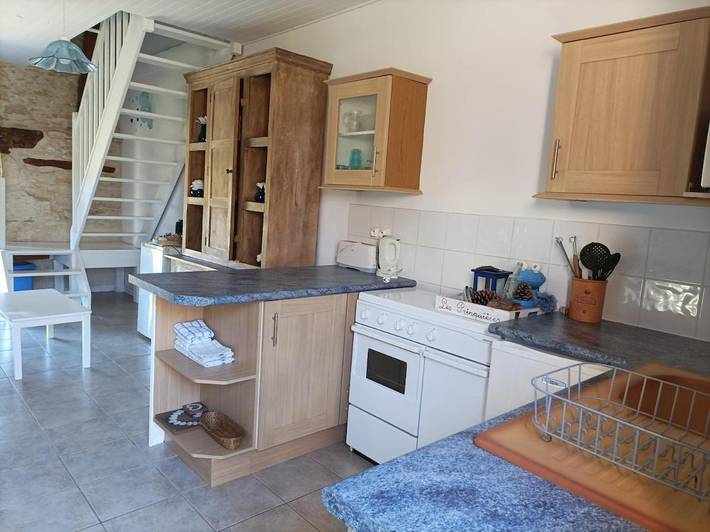 Location de vacances pour 2 personnes, avec jardin et piscine à Fajoles - 3