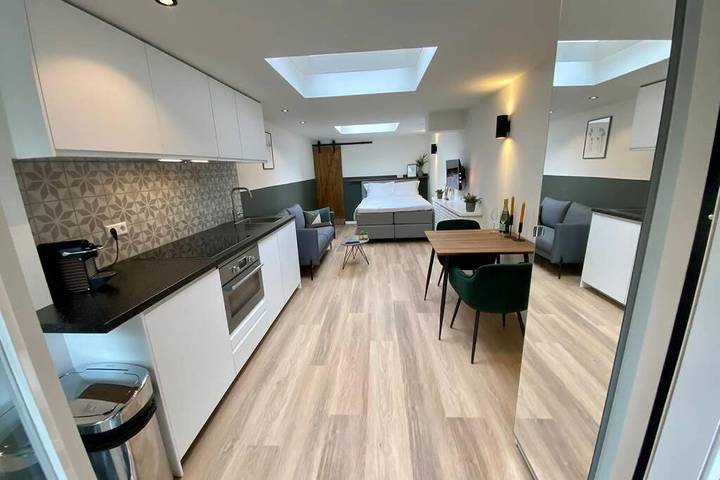 Ferienwohnung für 2 Personen, mit Terrasse und Garten sowie Ausblick
