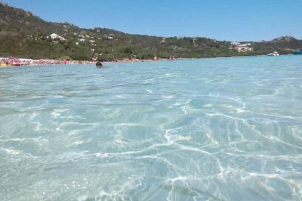 Ganze Wohnung, Zwischen Porto Rotondo Golfo Aranci Wohnung Mit Meer Vorne Terrasse In Marinella in Cala Reale, Golfo Aranci