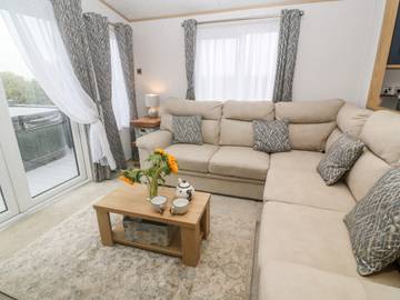 Chalet for 4 People in Cornwall, South West England, Photo 4