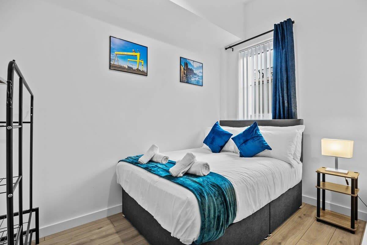 Entire apartment, Modern 2 Bedroom Apartment in Belfast East Village in Belfast, County Down