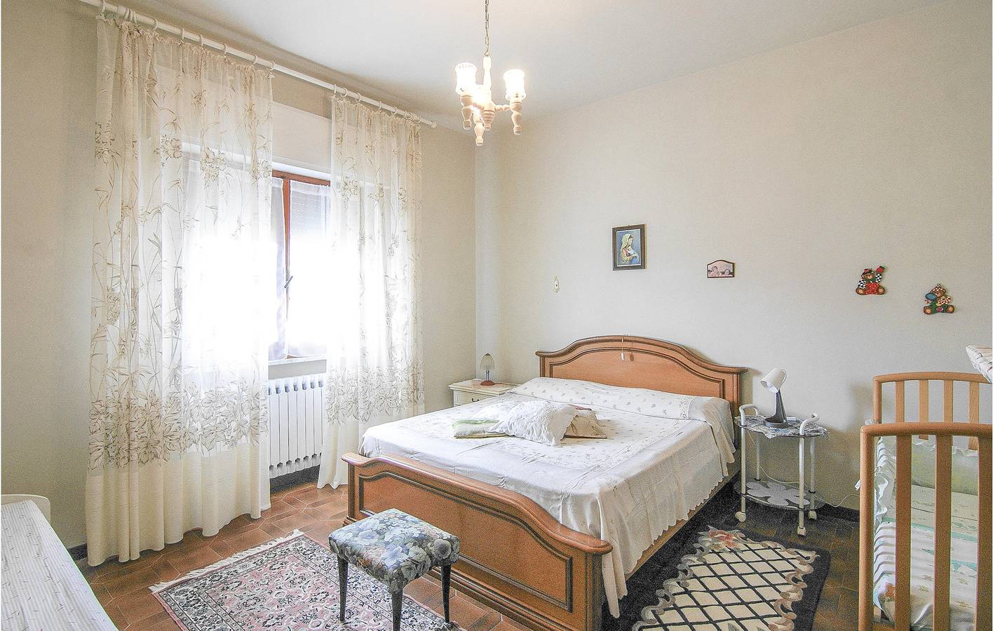 Charmante 90m² Wohnung mit Parkplatz, AC & Garten in der Nähe von Montignoso in Montignoso, Italienische Riviera