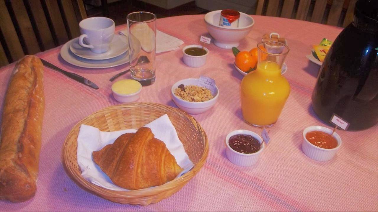 Double or Twin Room with Garden View in Loctudy, Côte de Cornouaille
