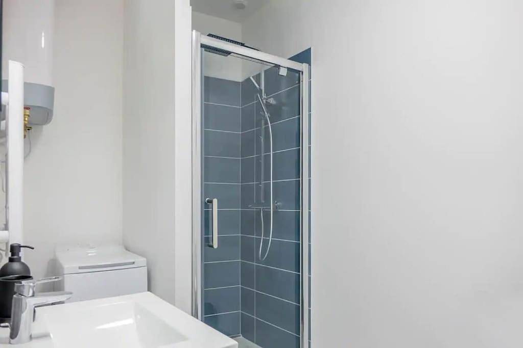 Appartement entier, One-Bedroom Apartment in Saint-Ay, Vallée de la Loire