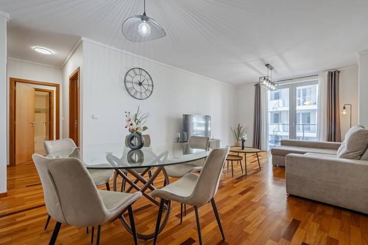Apartamento de férias para 4 pessoas, com varanda em Santa Cruz (Madeira)