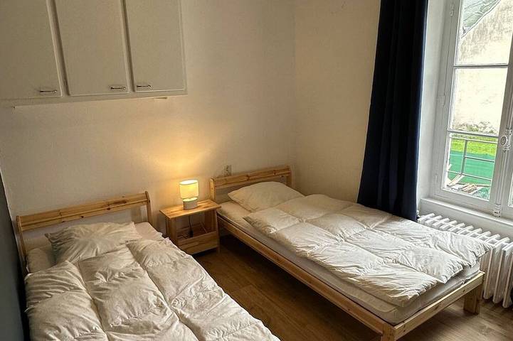 Gîte pour 8 personnes, avec jardin dans Gare De La Bourboule - 4