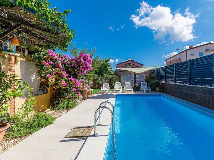 Ferienwohnung für 4 Personen, mit Terrasse und Garten - 1