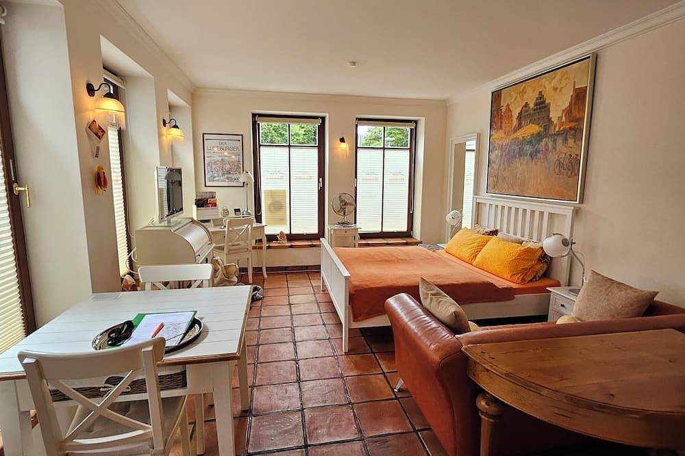 Ganze Wohnung, Backsteinparadies im Altstadt in Lüneburg, Nordheide