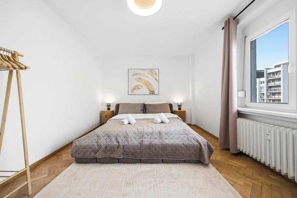 Appartement entier, Central Brightside Suites -  Up to 6 guests in Bratislava, Région de Bratislava