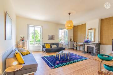 Gîte pour 4 Personnes dans Chânes, Région de Mâcon, Photo 1