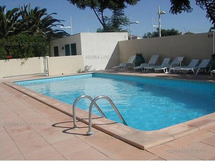Location de vacances pour 4 personnes, avec Balcon et Piscine dans Plage Rochelongue