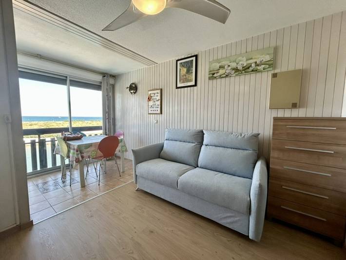 Apartamento entero, **Studio con Cabina, Terraza y Piscina en Saint-Cyprien** in Saint-Cyprien, Côte d'Améthyste