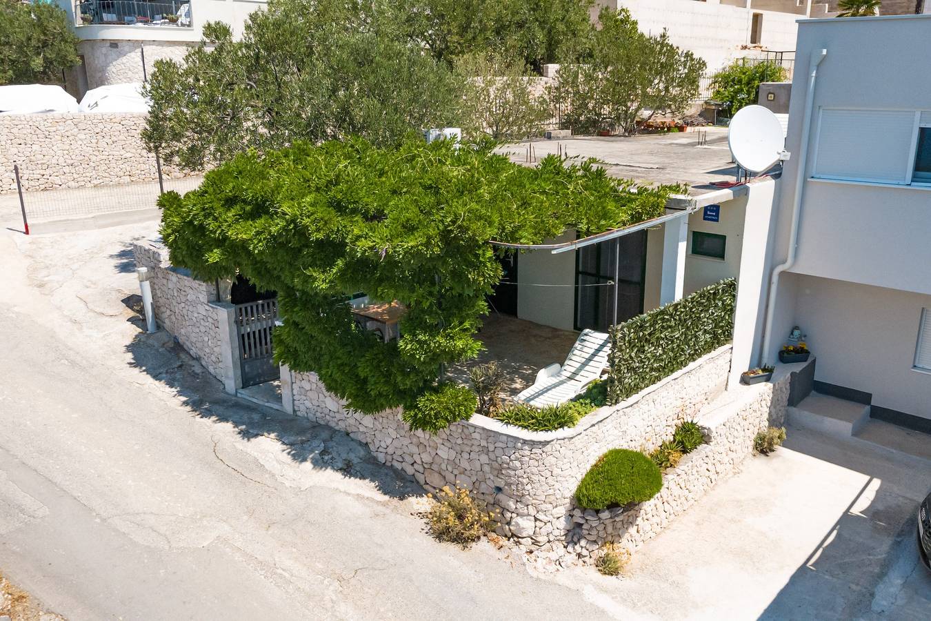 Three bedroom house with terrace and sea view Kanica, Rogoznica K-24746 in Kanica, Razanj