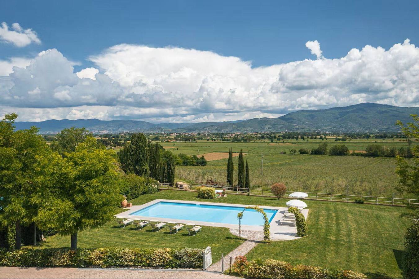 Villa Giare in Cortona, Arezzo Province