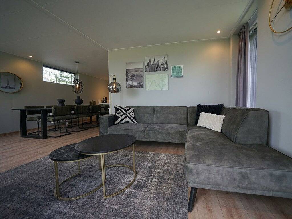 Villa in Nunspeet mit Sauna und Terrasse in Nunspeet, Veluwe